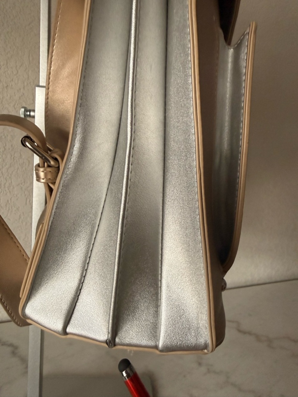 SASSY JONES Metallic Light Gold Backpack - Picture 10 of 11